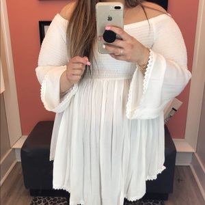 Off shoulder dress / top